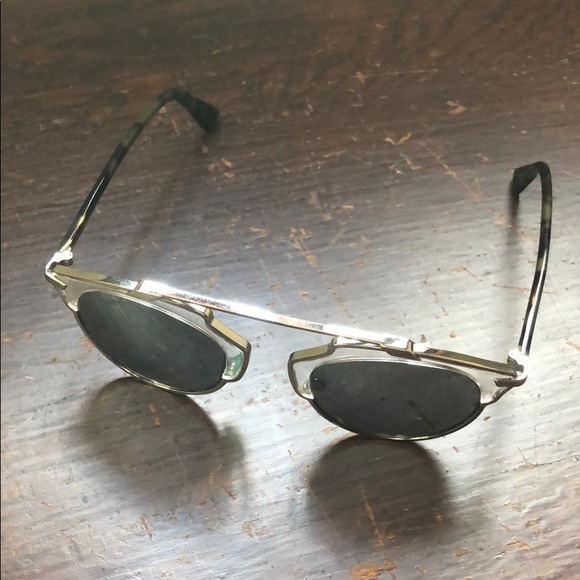 Sunglasses - Picture 2 of 4